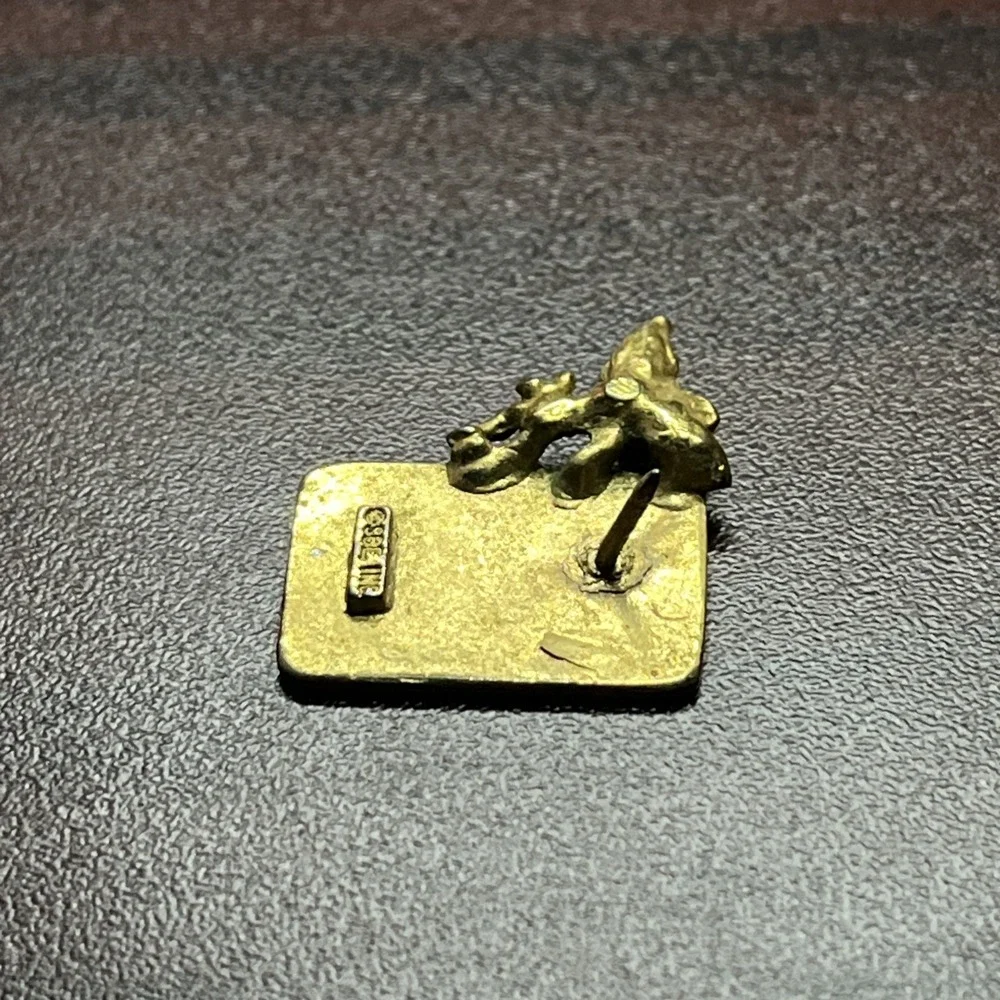 Bingo Game Angel Lapel Hat‎ Pin
